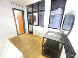 Lavender Street (D12), Office #608995361